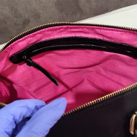 Victoria's Secret Tote Bag - Picture 11 of 15